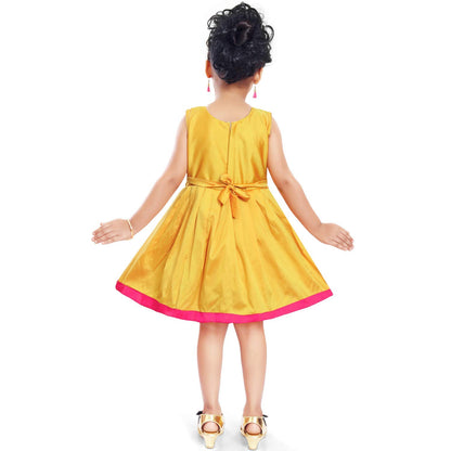 Girls Knee Length Ethnic Dress