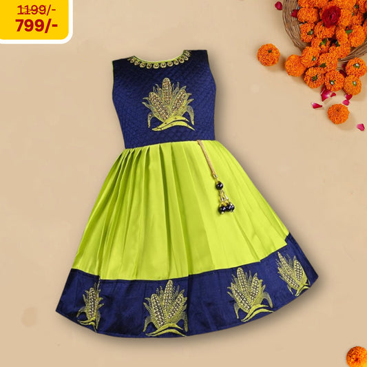 Wish Karo Girls Embroidered Ethnic Dress