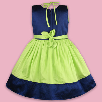 Wish Karo Girls Frock Dress for Kids-(fe3117nbchks)